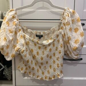 Floral, cropped, cinch waist blouse